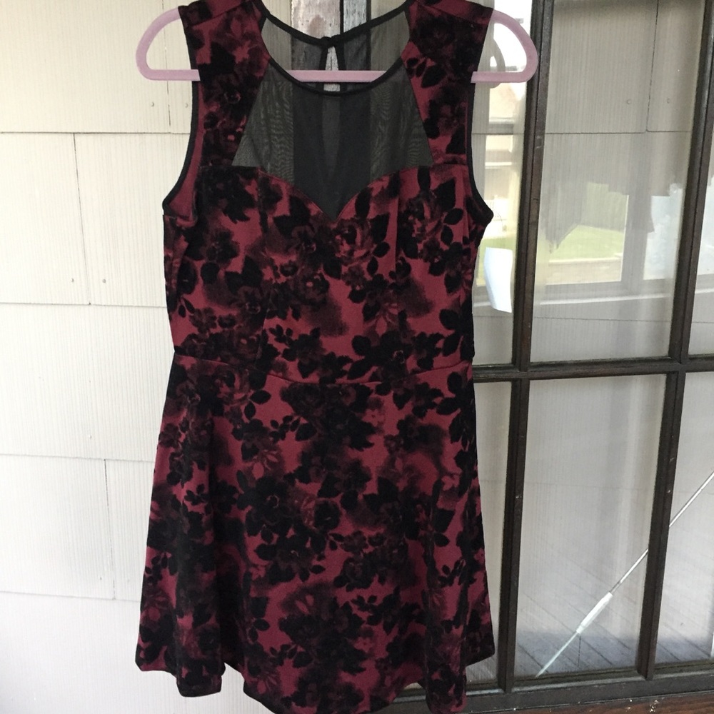 Rose velvet floral sleeveless skater dress
